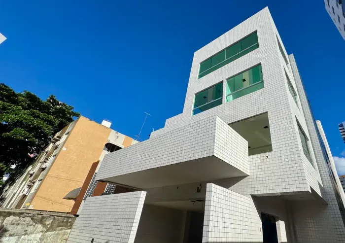 PRÉDIO CORPORATIVO DE ALTO PADRÃO COM 1.000m² IDEAL PARA CLÍNICAS, ESCOLAS E GRANDES EM