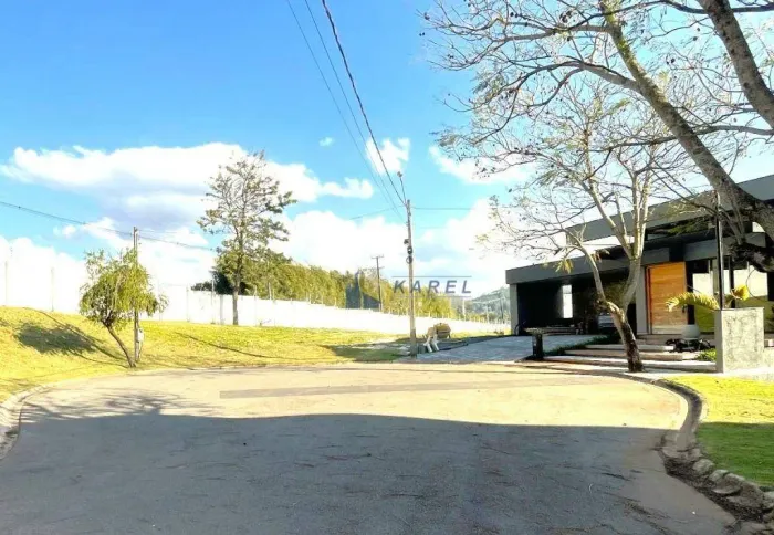 TERRENO PLANO à VENDA de 1.071,39m² CONDOMÍNIO VALE DAS ÁGUAS em BRAGANÇA PTA com VISTA IM