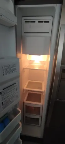 Geladeira Side by Side Eletrolux - MODELO SH72X