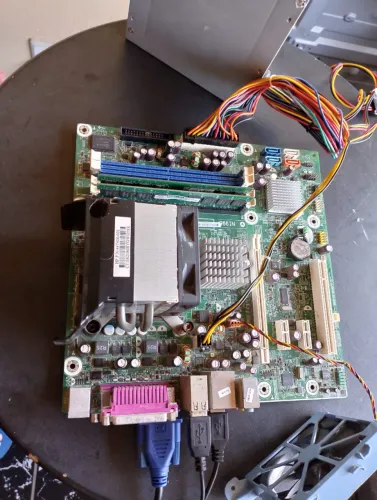 Placa Mãe Hp Compaq Dx7400 Soquete: Lga 755 Intel - Usada