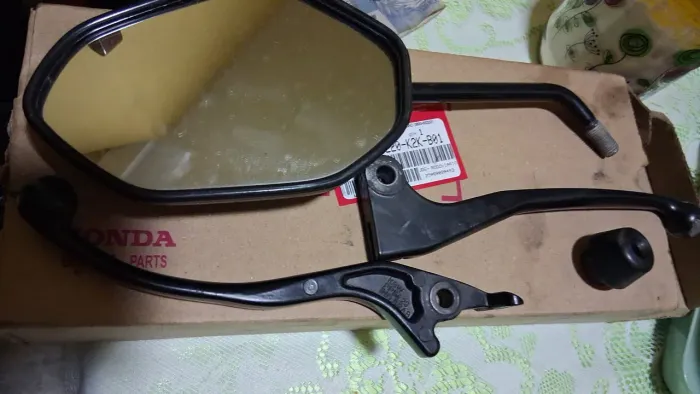 Vendo peças de moto CB