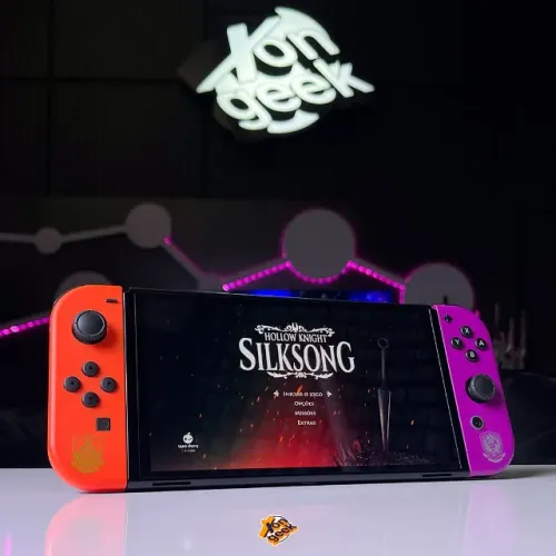 Nintendo Switch Edição Pokemon | Seminovo com GARANTIA | Aceitamos OLXPay - Enviamos!