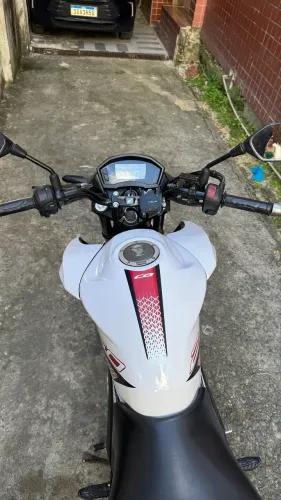 Honda CB 250F Twister 2022