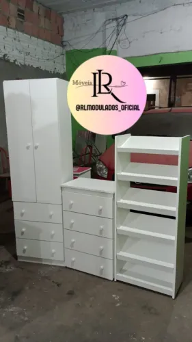 Móveis diversos, cômoda, closet,cama, penteadeira 