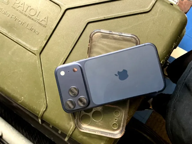 iPhone 17 pro max azul