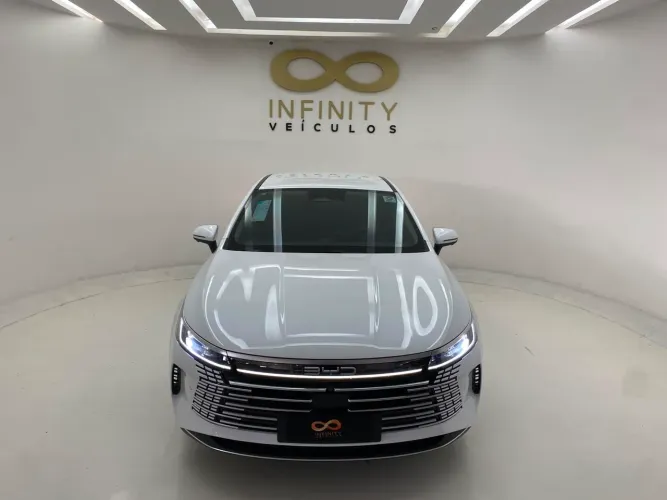BYD King GS 1.5 16V Híbrido Aut. 2026