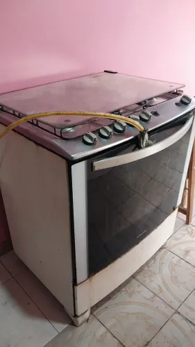 Fogão de 6 bocas