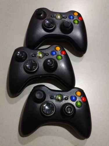LOTE CONTROLES ORIGINAIS XBOX 360 COM DRIFT/ DEFEITO