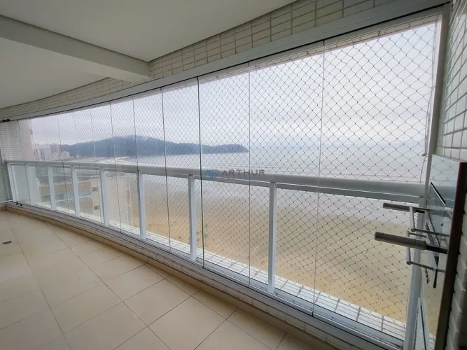 Apartamento para locação em Praia Grande no Boqueirão com 3 quartos e 111m²