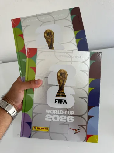 ÁLBUM OFICIAL DA COPA DO MUNDO FIFA 2026 - CAPA DURA PRATA - NOVO!