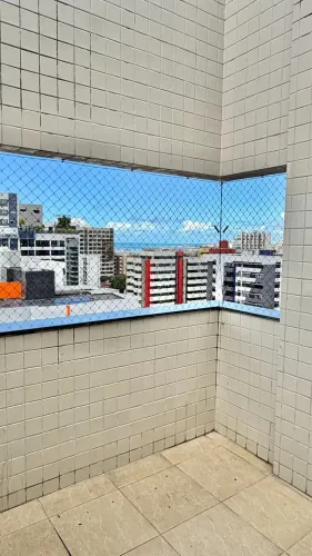 Cobertura com 3 quartos + terraço descoberto disponível para locação