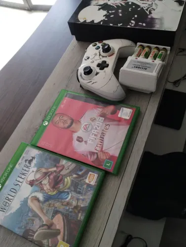 Xbox One X