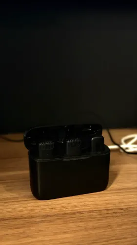 2 Microfones de Lapela para IPhone - Ulanzi J12
