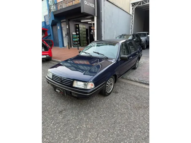 Volkswagen Santana 1.8 MI (álcool) 1996