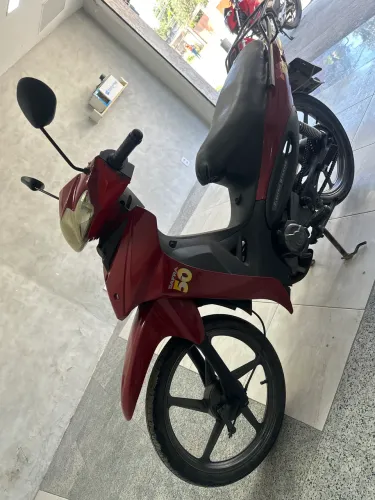 Moto Dafra 50 cilindrada