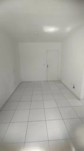 Aluga-se apartamento(em portal sudoeste )