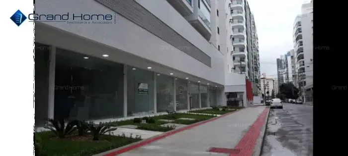 Loja/Sala comercial em Itapuã