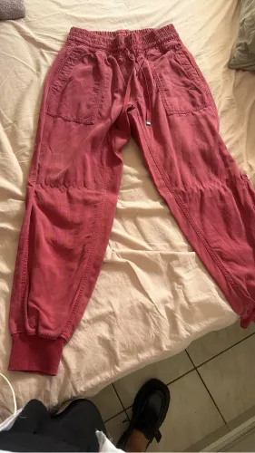 Calça zara de tencel tamanho P