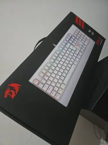 Teclado Mecânico Redragon KALA RGB Branco