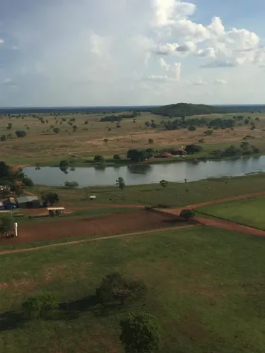 Fazenda pega Ouro ou DI. Bancarizado, 7.000 hec MT.
