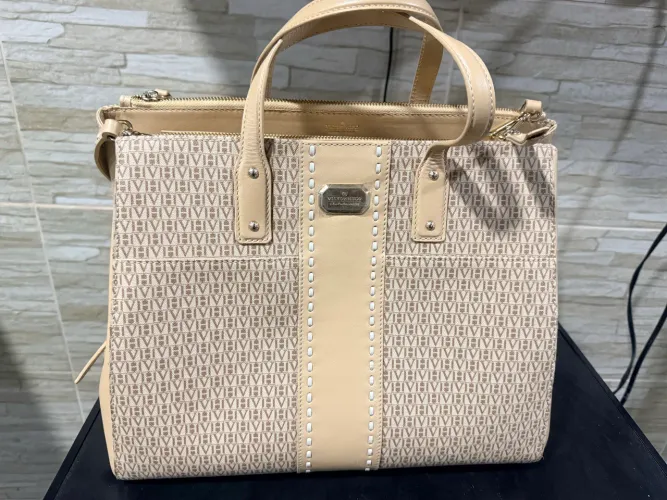 Bolsa Victor Hugo Babilaz original e nunca usada