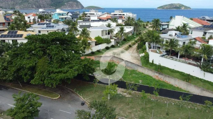 Terreno à venda, 290 m² por R$ 1.350.000,00 - Camboinhas - Niterói/RJ