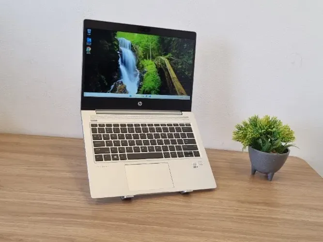 Notebook HP Probook 430 G7 - Core i3 | 10ª geração | 256GB SSD | 8GB DDR4 | 13,3"