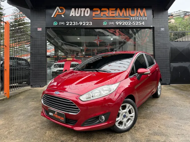 Ford Fiesta 1.6 16V Flex Mec. 5P 2015