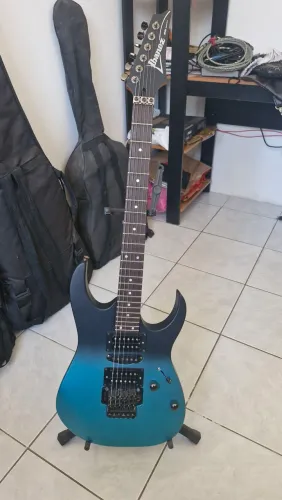 Guitarra Ibanez RG Custom