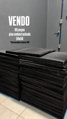 VENDO PISO EMBORRACHADO PARA ACADEMIA