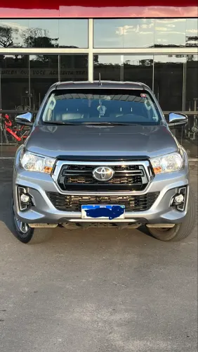 Toyota Hilux CD SRV 4X4 2.8 TDI Diesel Aut. 2019