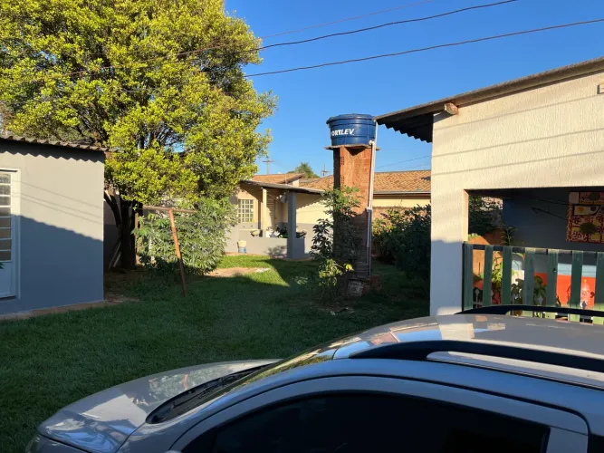 Vendo 4 casas no jardim Los Angeles
