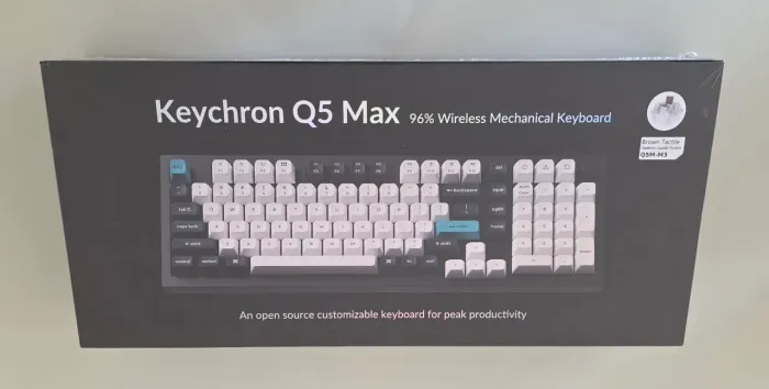 Teclado Mecânico Keychron Q5 Max - Wireless, Switch Jupiter Brown, RGB, Layout americano