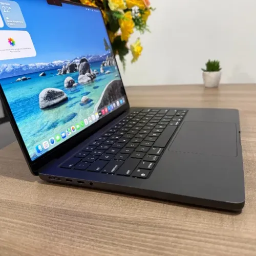 MacBook Pro 14" M4 Pro 24GB/512GB ? bateria 97%, impecável, com carregador original