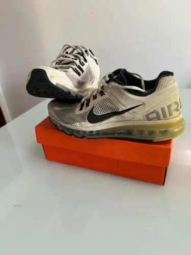 Tênis Nike Air Max 2013 Bege Masculino Usado - Tamanho 40