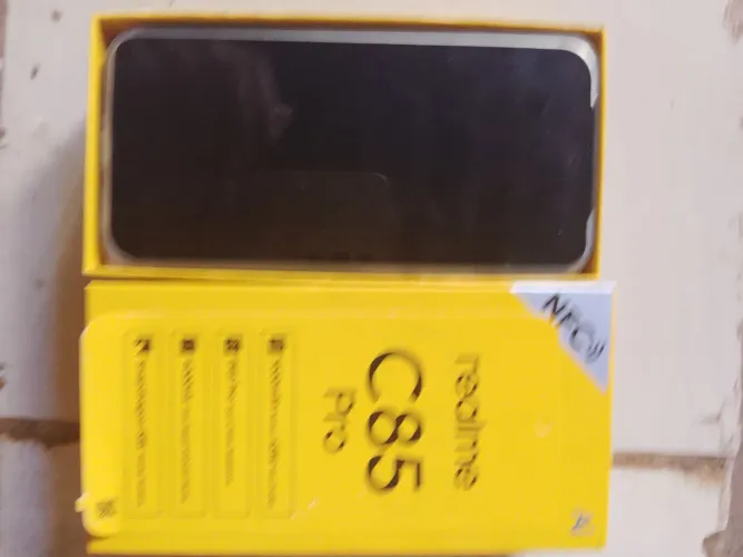 Vendo celular zerado com bloqueia pra quem queira desbloquear