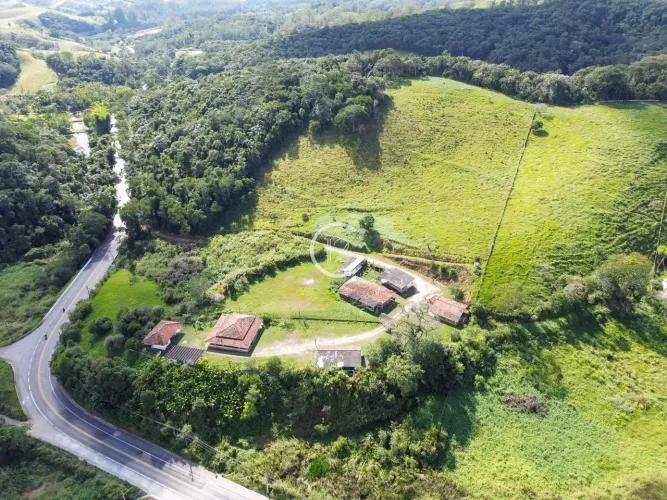 Sítio à venda, 45900 m² por R$ 2.100.000,00 - Itapeti - Guararema/SP