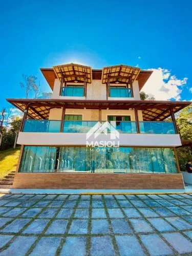 Oportunidade Única em Marechal Floriano! Casa Espetacular perto da Pedra Azul!