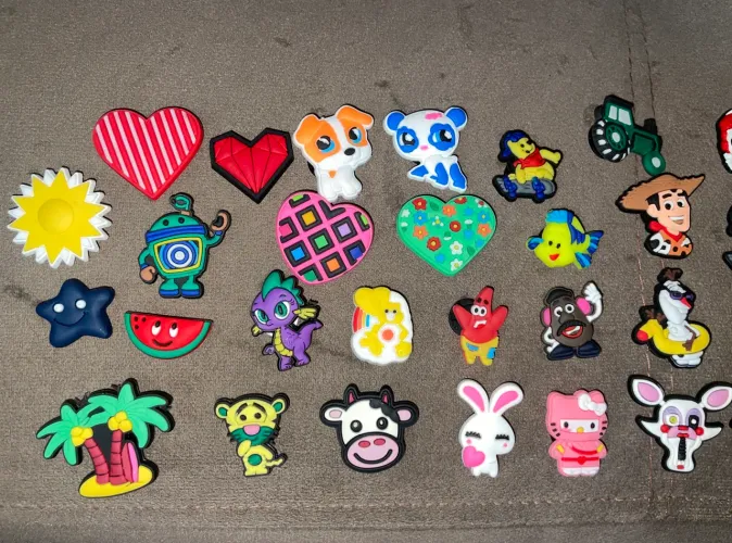 Pins para Crocs sandálias