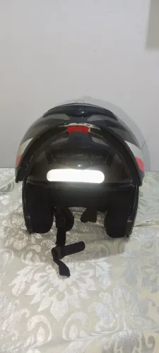 2 capacetes a venda