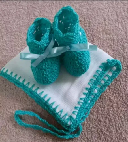 Sapatinho de croche