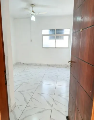 Vendo apartamento na Jatiúca, conjunto castelo Branco,rua atrás da Amélia Rosa