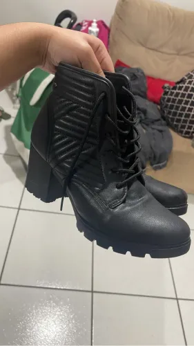 VENDO COTURNO
