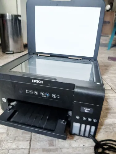 Epson EcoTank L4150, conhecida pelo seu sistema de tanques de tinta Ac.Cart