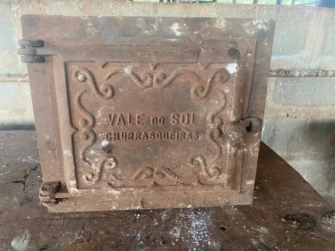 Forno de ferro fundido