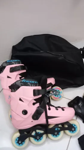 Patins Revolt Traxart