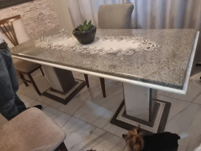 Linda mesa de granito 1,80 x80cm leiam o anúncio 