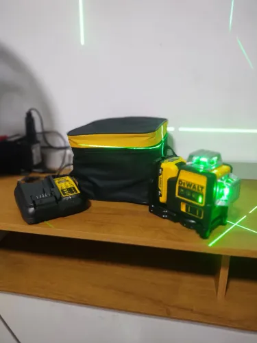 Nível a laser dewalt 12 linhas 