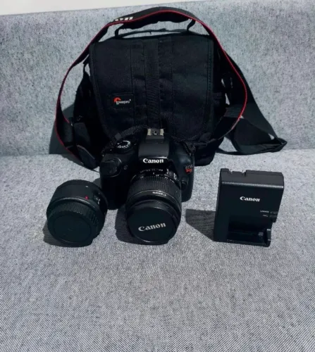 CANON EOS REBEL T3
