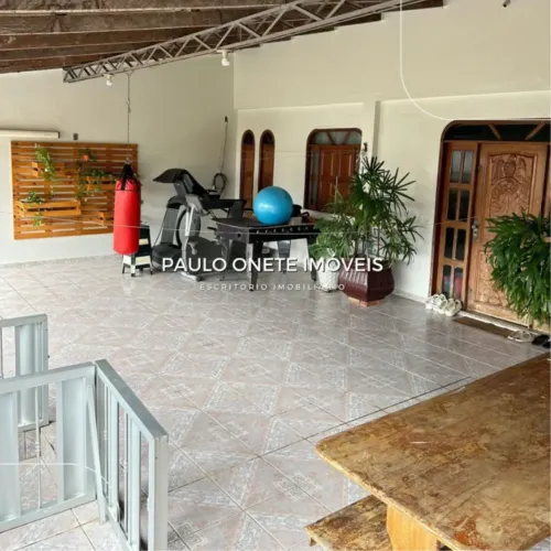 VENDE-SE - CASA NO BAIRRO NOVA CIDADE